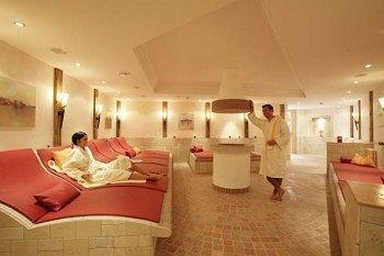 Koeniggut Hotel 4*