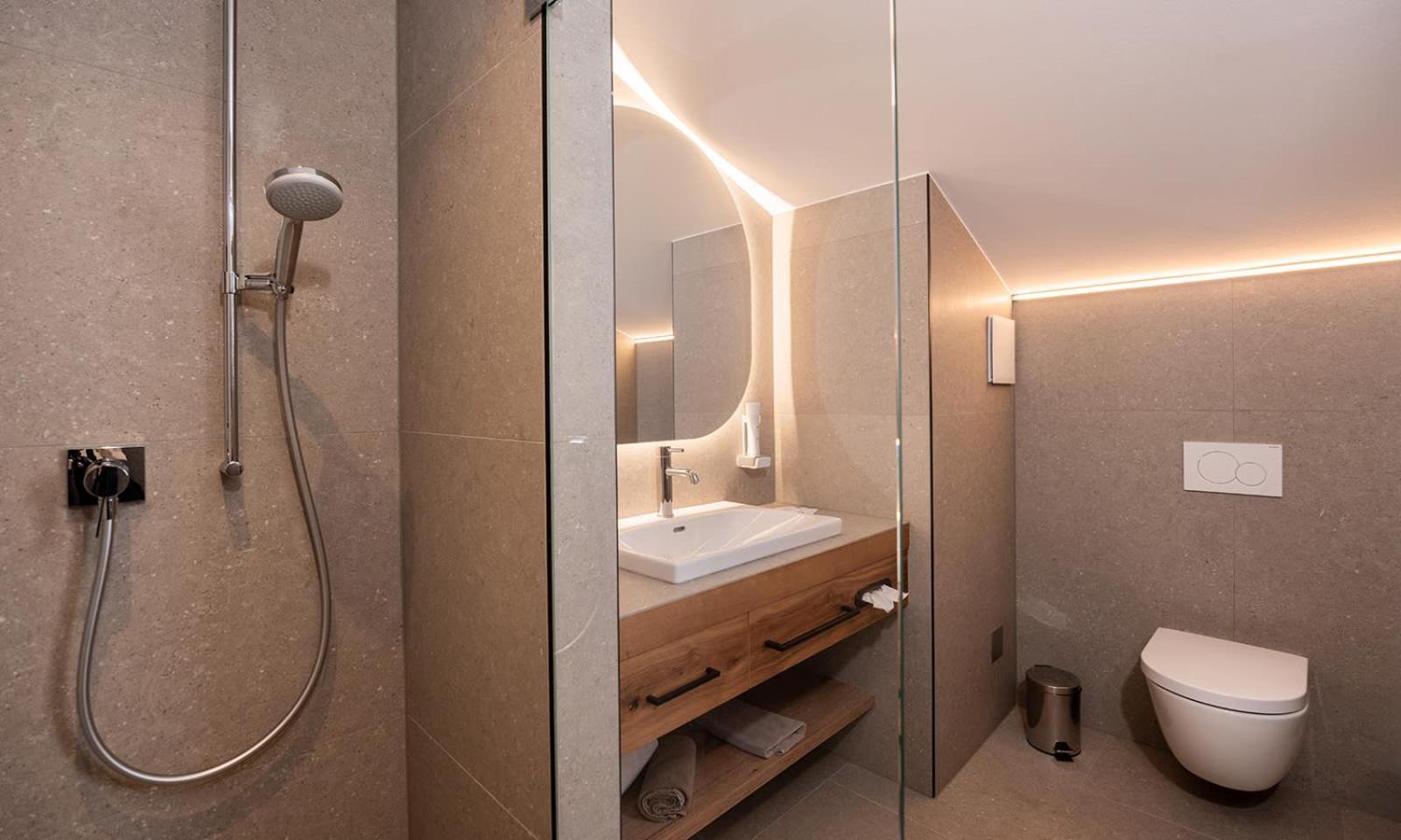 Hotel Koeniggut 4*