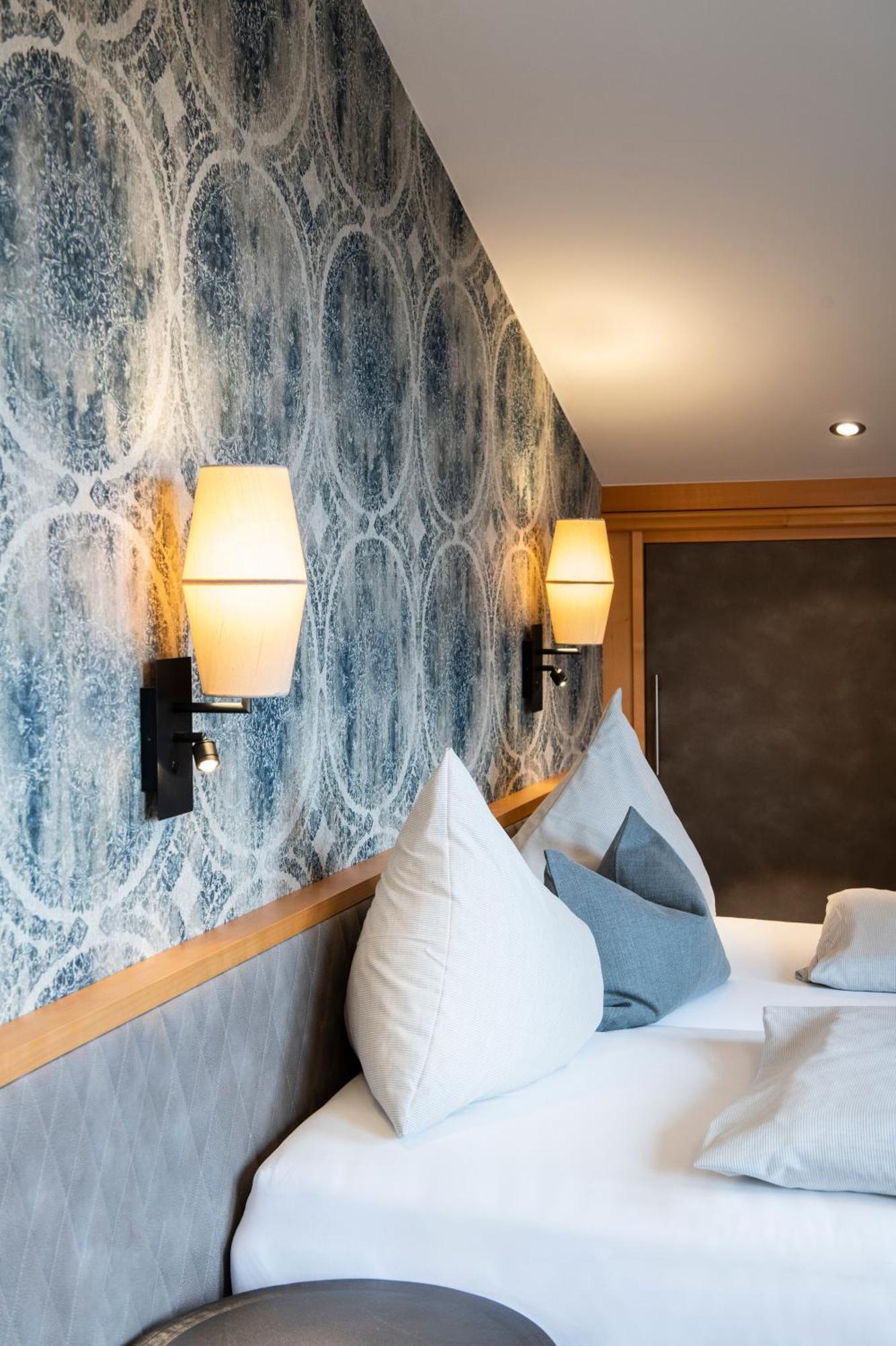 Koeniggut Hotel 4*